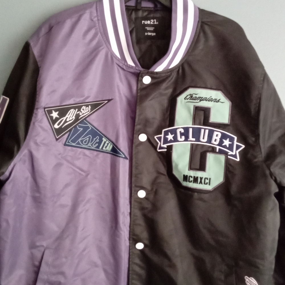 Rue 21 Colorblock Bomber Jacket Champions Club Patches XL‎